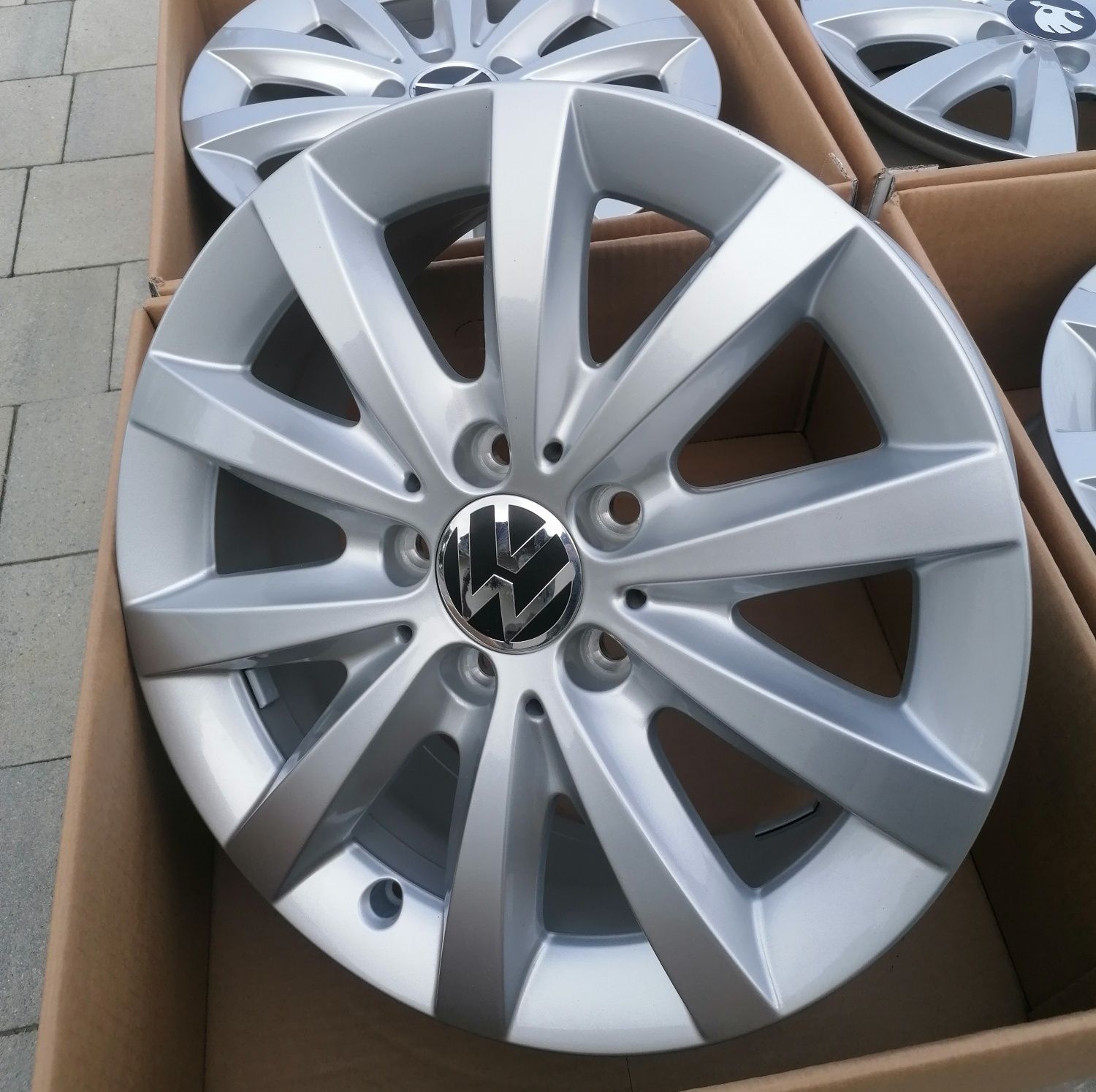 #M20 R16 Alufelgi 5x112 ET49 VW T-Roc Touran Tiguan Passat Golf Jetta