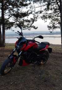 Bajaj Dominar 400 кубів ідеал