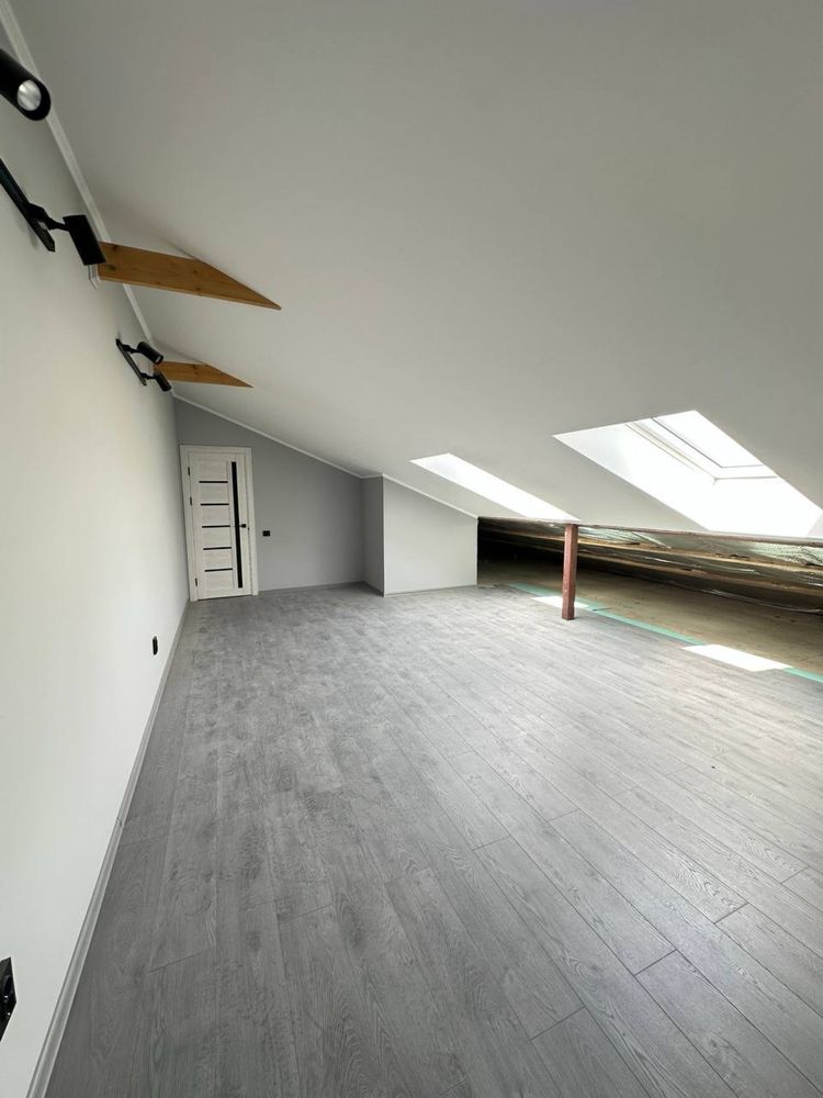 Двоповерхова квартира з ремонтом у новобудові — 83,5 м² за $83 500!