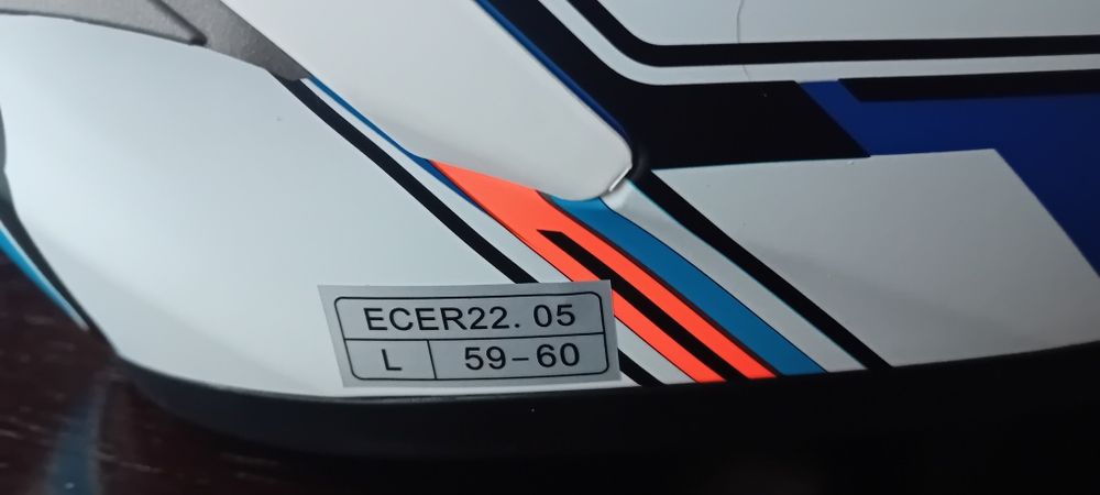 Kask Shoei nowy,