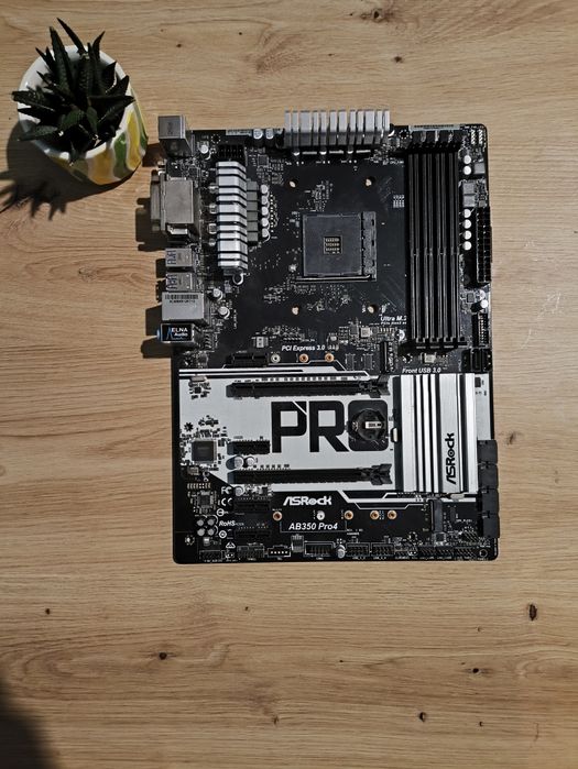 Płyta główna ASRock AB350 PRO4
