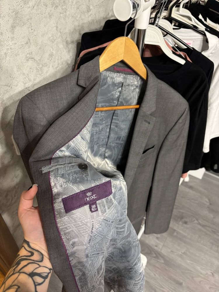 КОМПЛЕКТ Серый пиджак + Синяя Рубашка River Island + Тенниска Чёрная S