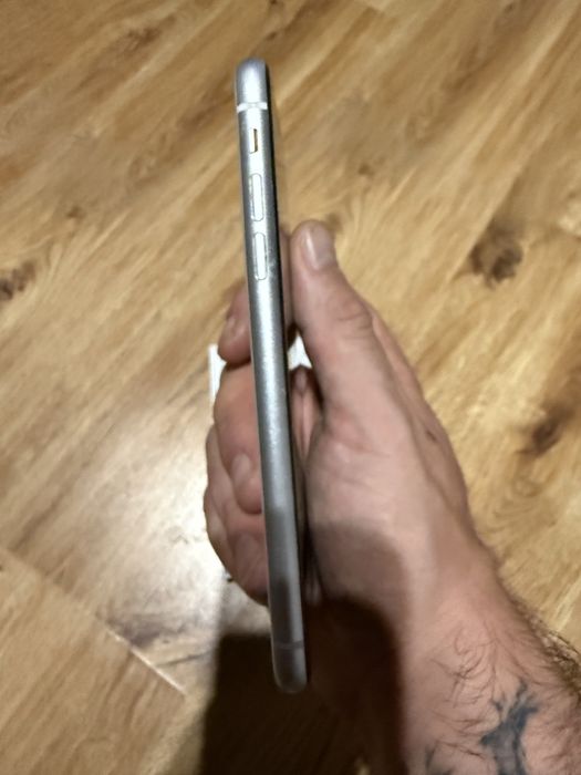 iPhone XR 64 GB | Stan bardzo dobry | Bateria 73% | OKAZJA!