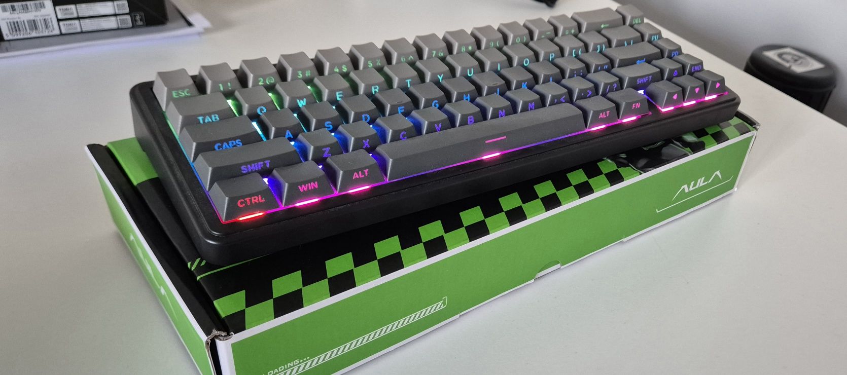 Teclado Mecanico Wireless F65