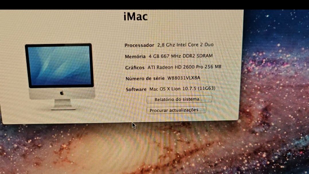 Imac 24" com teclado e rato Apple