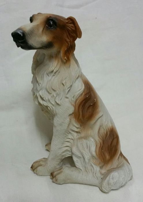 Estatuetas de animais em resina pintada