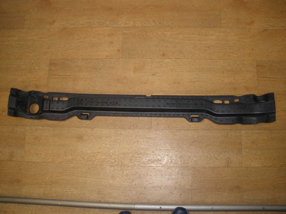 Абсорбер переднего бампера VW Tiguan allspace 2020