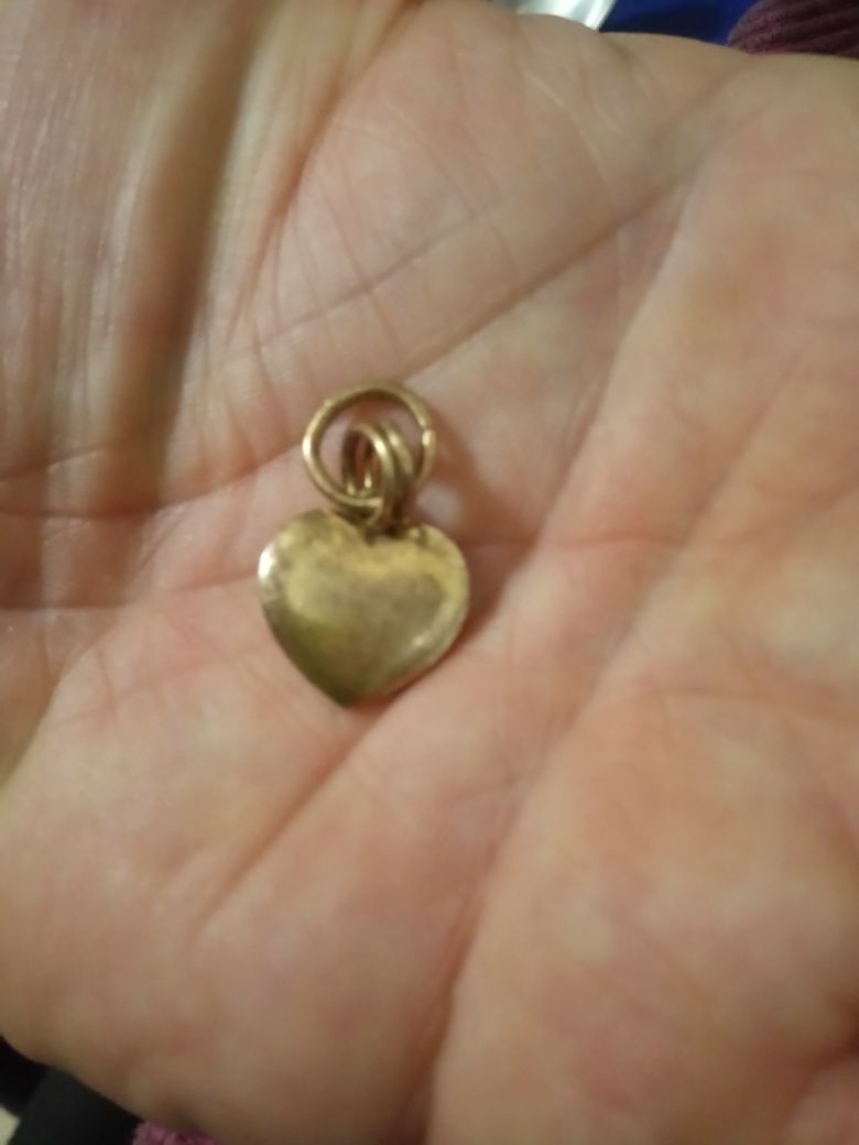 Кулон Сердце. Под золото. Выпуклая форма - не плоский. Двусторонний