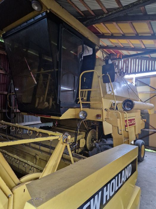 KombajnNEW HOLLAND 8040,2700Mtg,3,6kosa,6 Ford,sieczkarnia