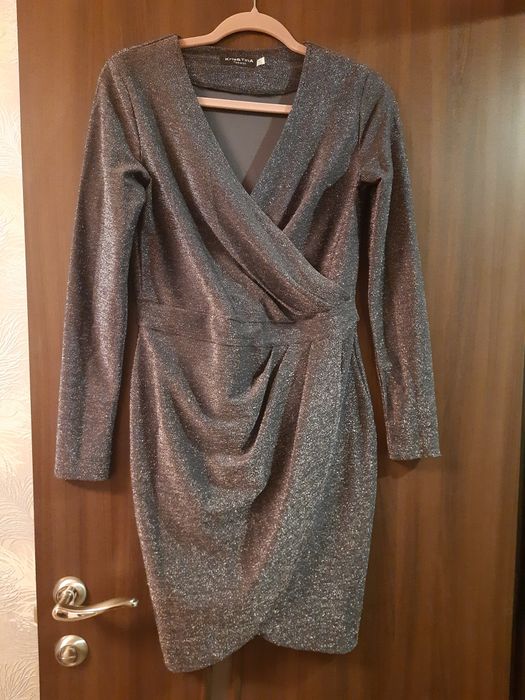 Продам святкову сукню