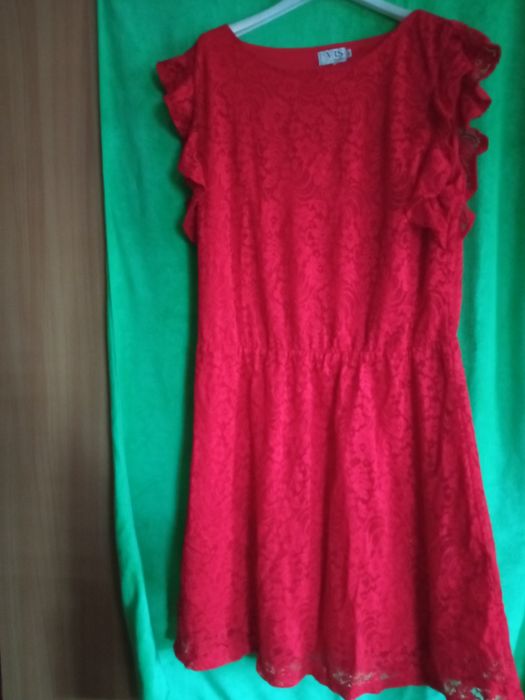 Czerwona podwójna sukienka