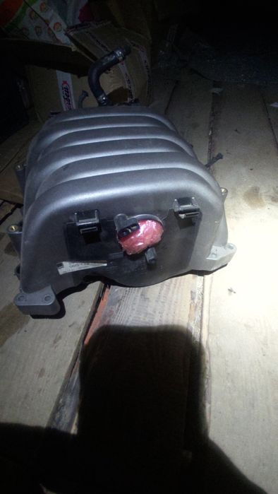 Впускний колектор AUDI A6 C5 LIFT 3.0 V6 220KM