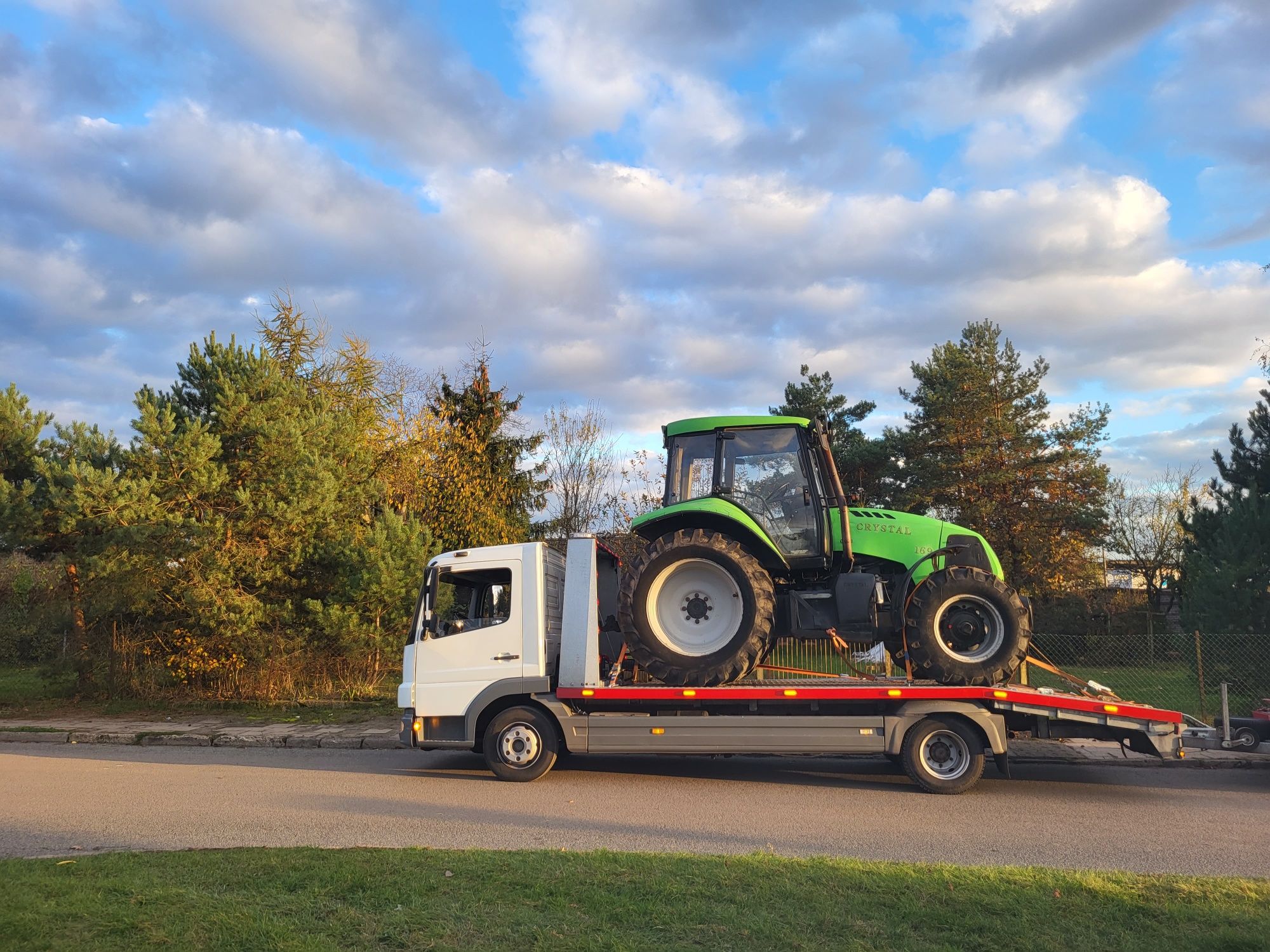 pomoc drogowa, Transport maszyn pojazdów ciągników do 10 ton