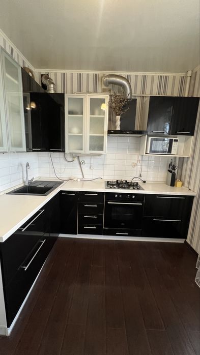 Світла однокімнатна квартира з євроремонтом та меблями - Ірпінь