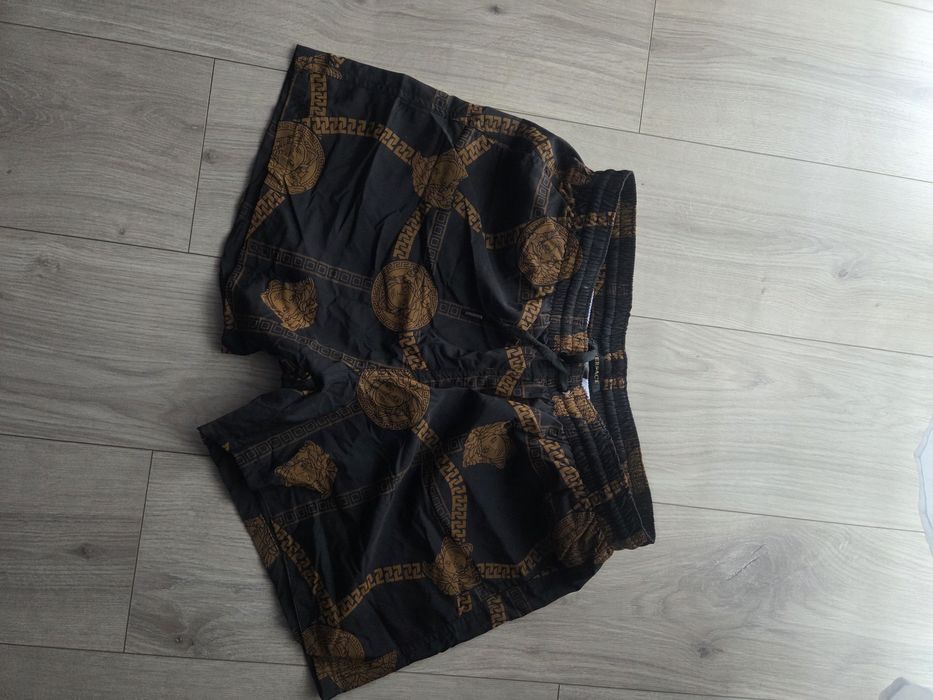 Spodenki krutkie Versace