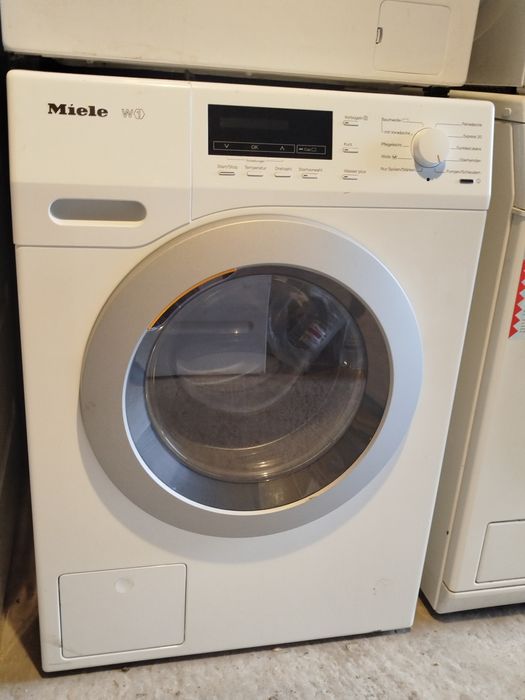 Продам з Європи Miele W 1
