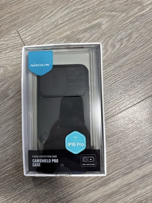 Чехол на IPhone 16 Pro