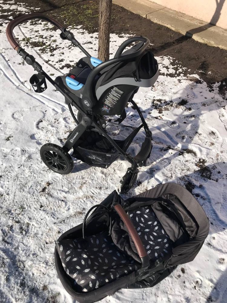 Коляска 3в1 Kinderkraft XMOOV