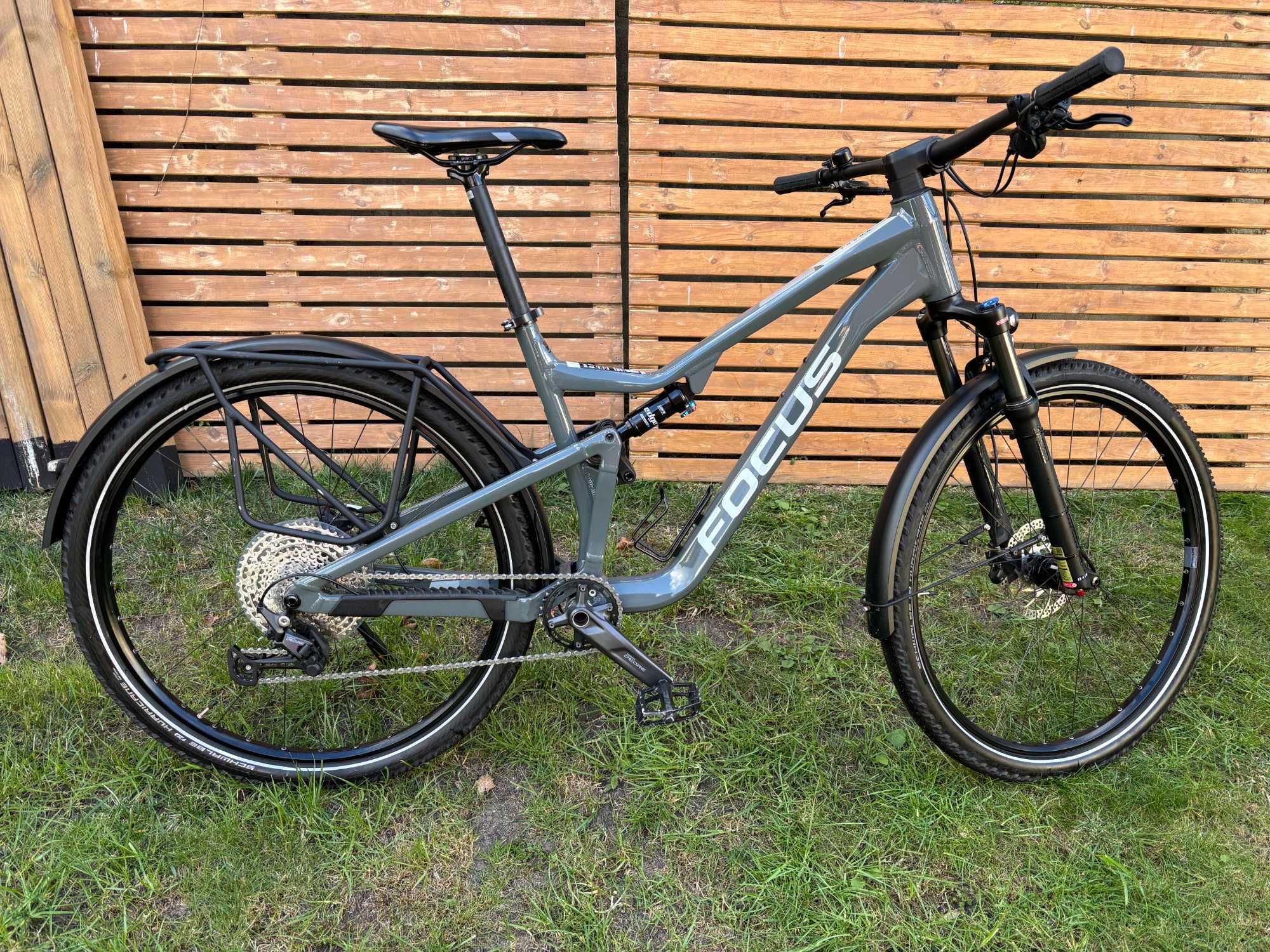 Rower MTB - wyprawowy FOCUS THRON 6.8 EQP