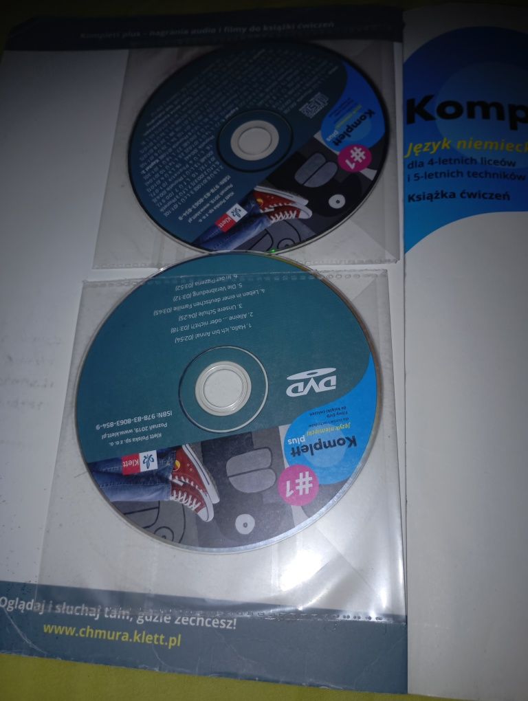 Komplett  plus 1