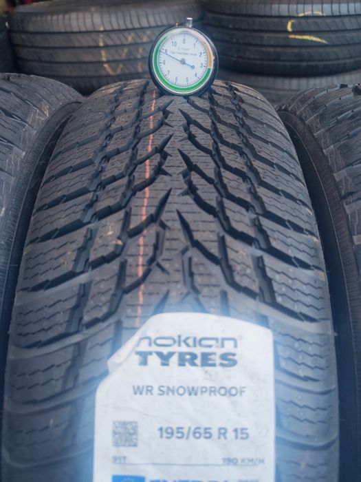 Opony zimowe Nokian TYRES WR SNOWPROOF 195/65/15 91T Nowe Demo Dot1622