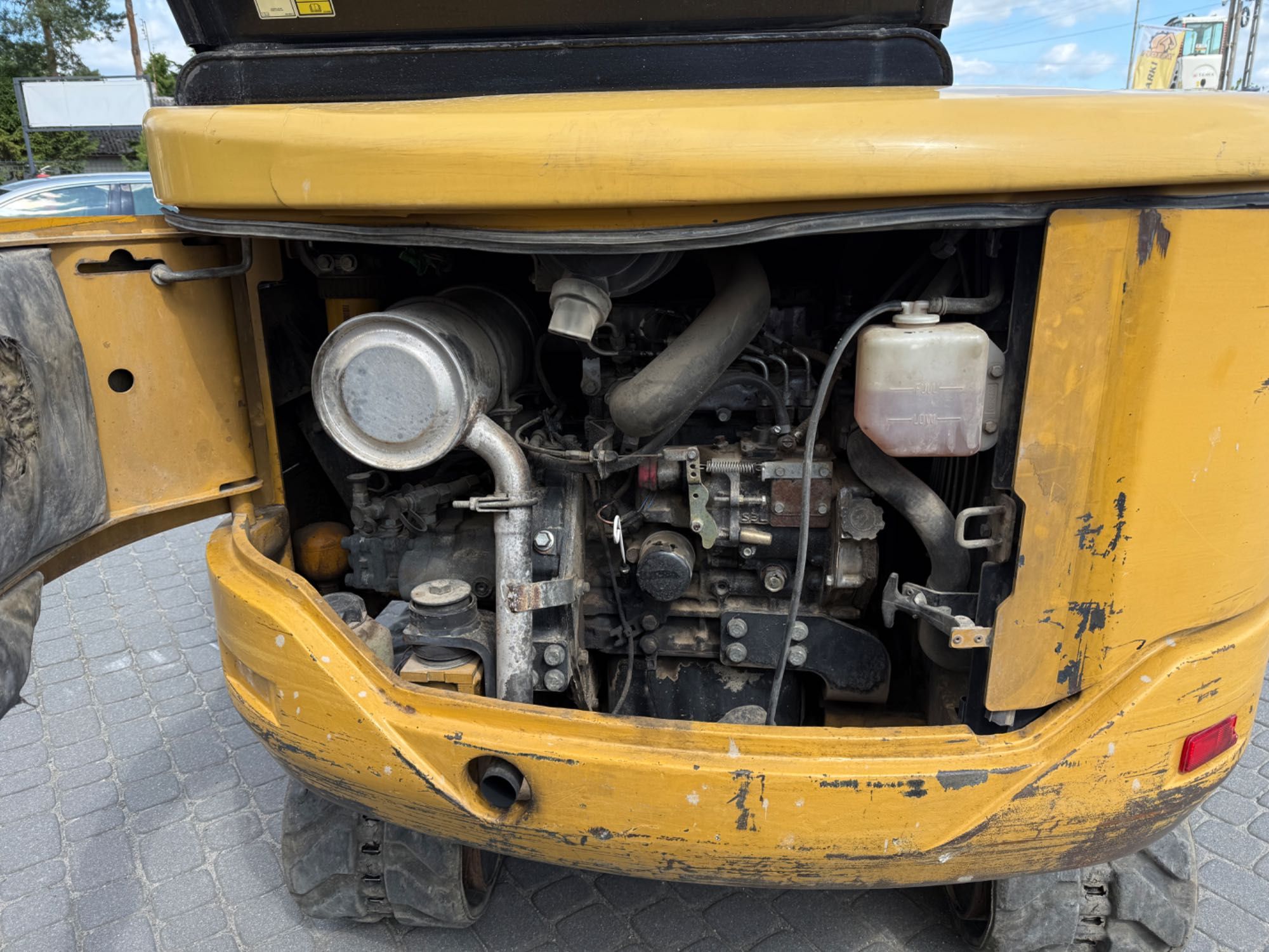 Mini koparka CAT 302.5  z 2012r. 2900kg 3 łyżki Szybkozłącze faktura