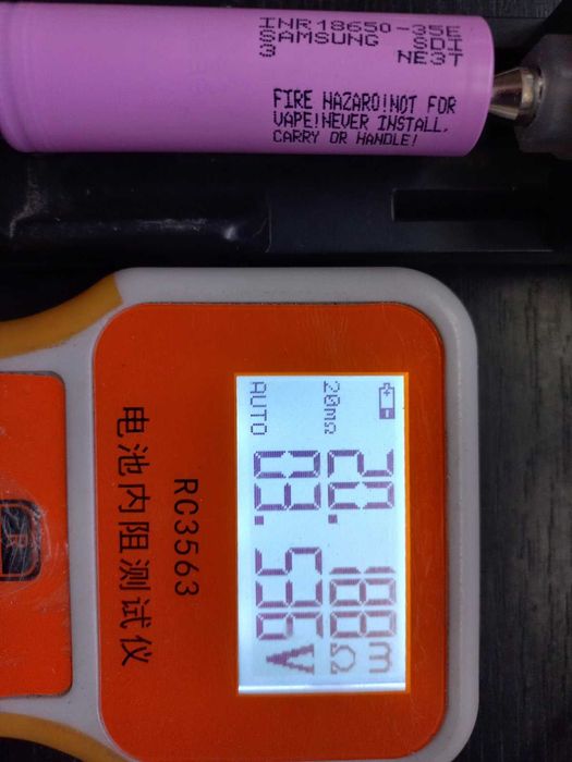 аккумулятор  INR18650 35E 3400mah нові новые 18650 Samsung 35е