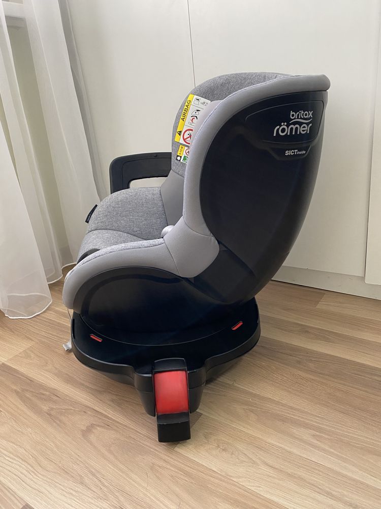Поворотне Автокрісло Britax Römer DUALFIX i-SIZE (Grey Marble)