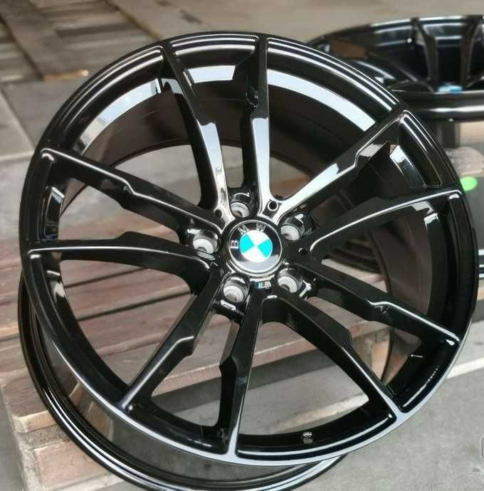 Новые диски 5*120 R20 на Bmw X5 F15 E70 X6 F16 E71  611 M Style *