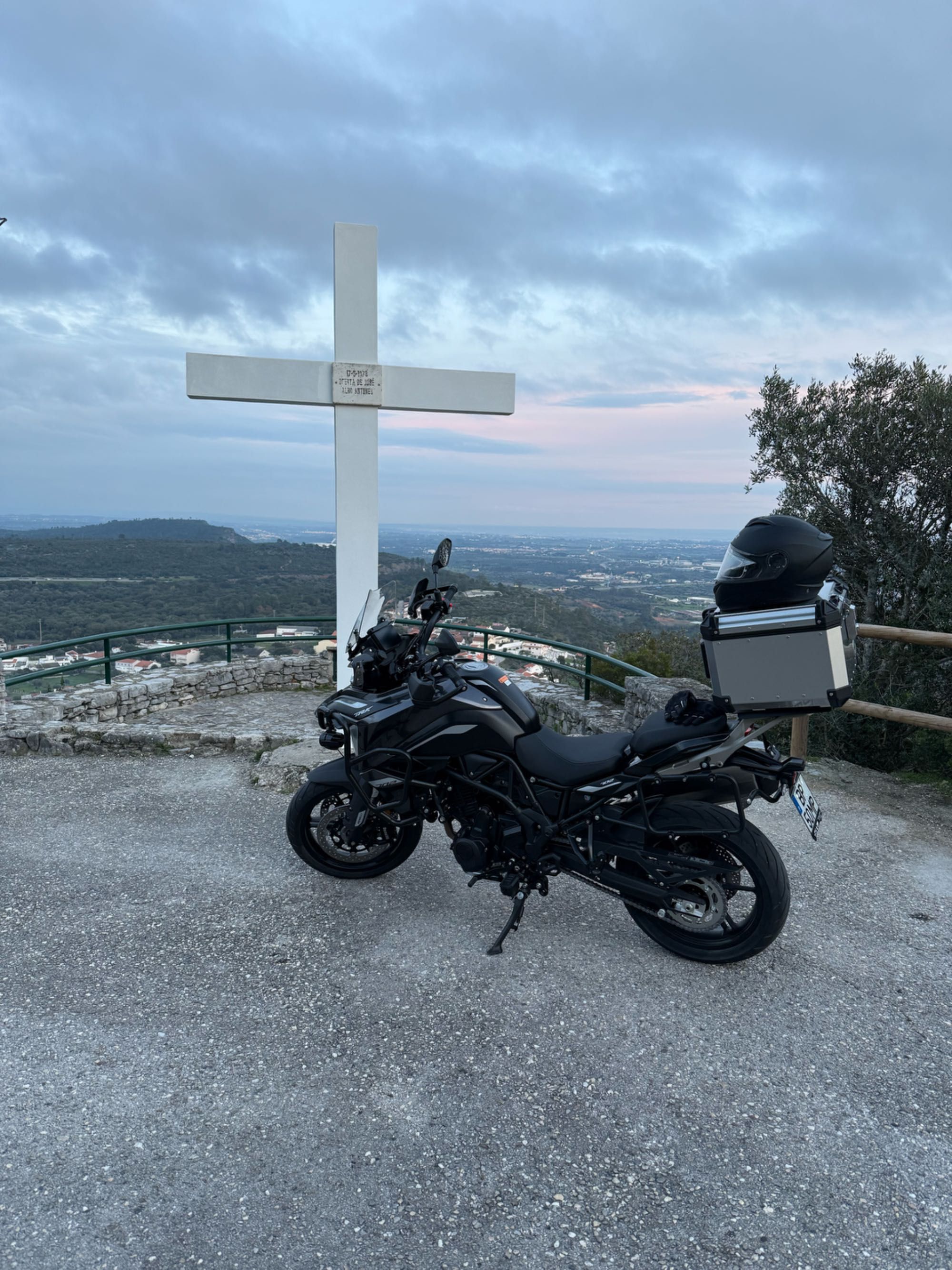 Benelli TRK 702 com garantia!