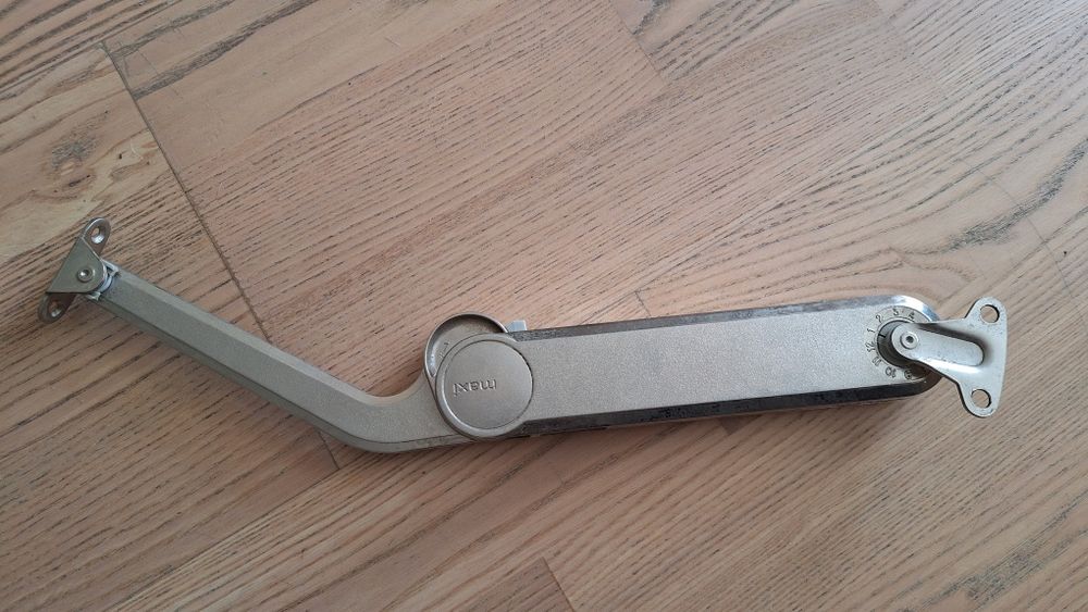 Podnosnik do szafy ciężkich MAXI Red white black