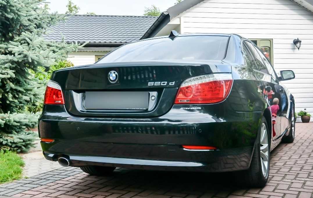 BMW serii 5 Limuzyna Limitowane wyposażenie wersji Luksusowej