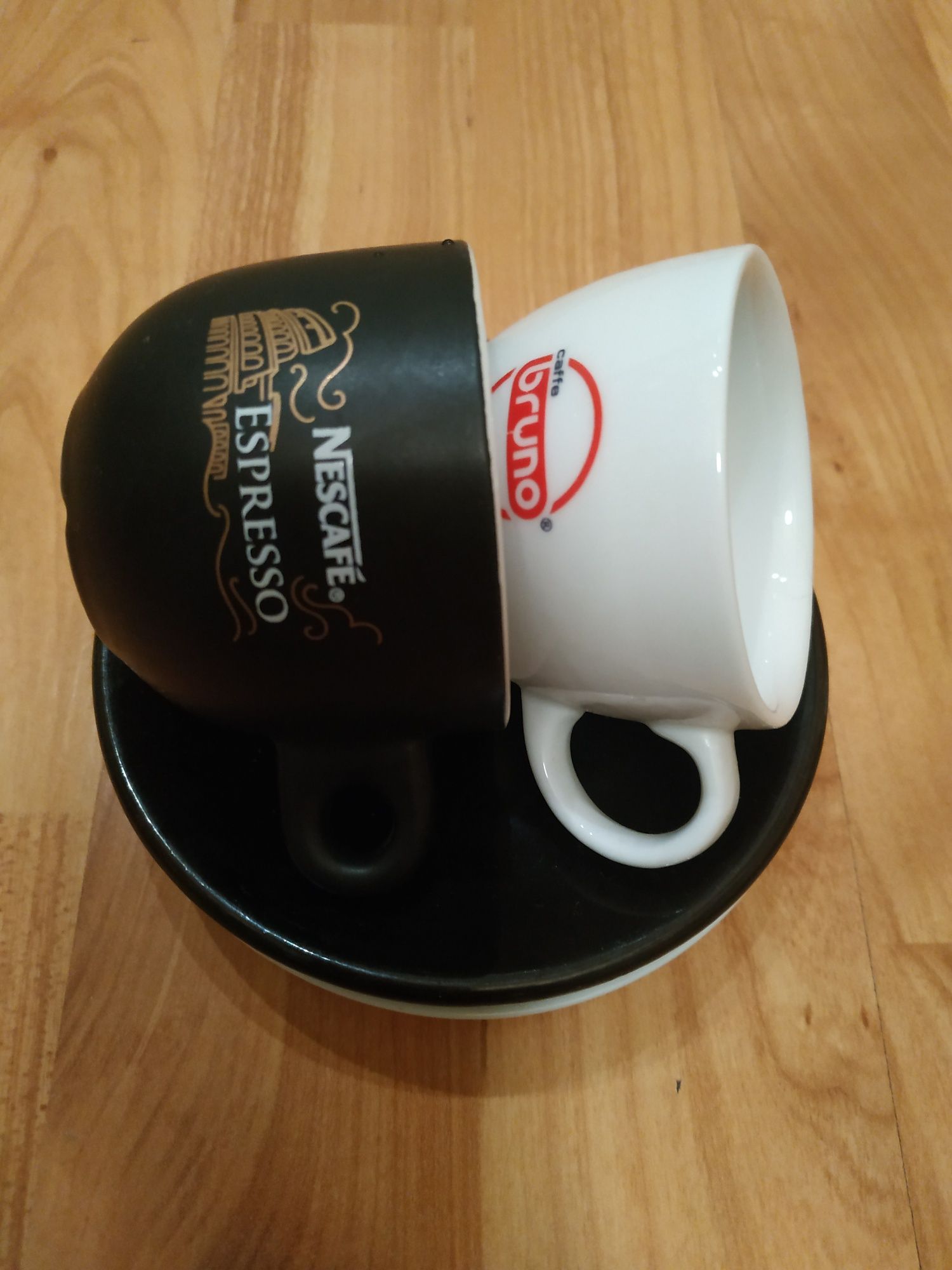 Чашка с блюдцем кофейная