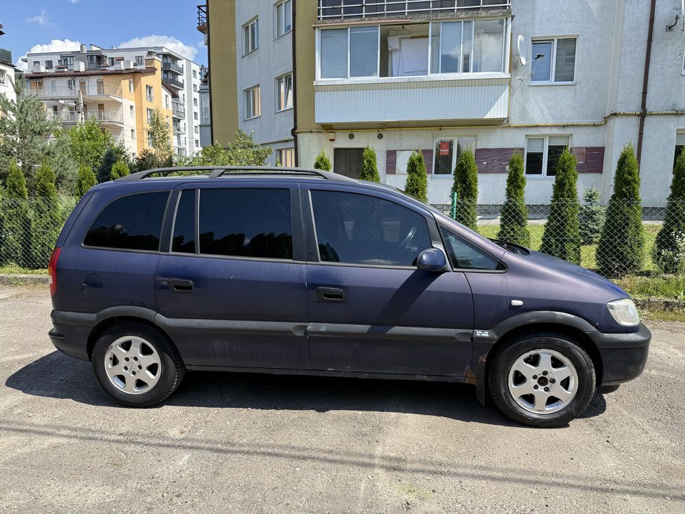 Opel Zafira A 2000 1.8 бензин 7 місць Опель Зафіра А