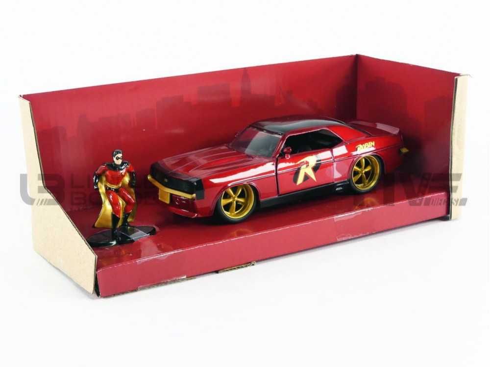 Chevrolet Camaro 1969 1:32 com figura Robin Jada Toys Novo em caixa