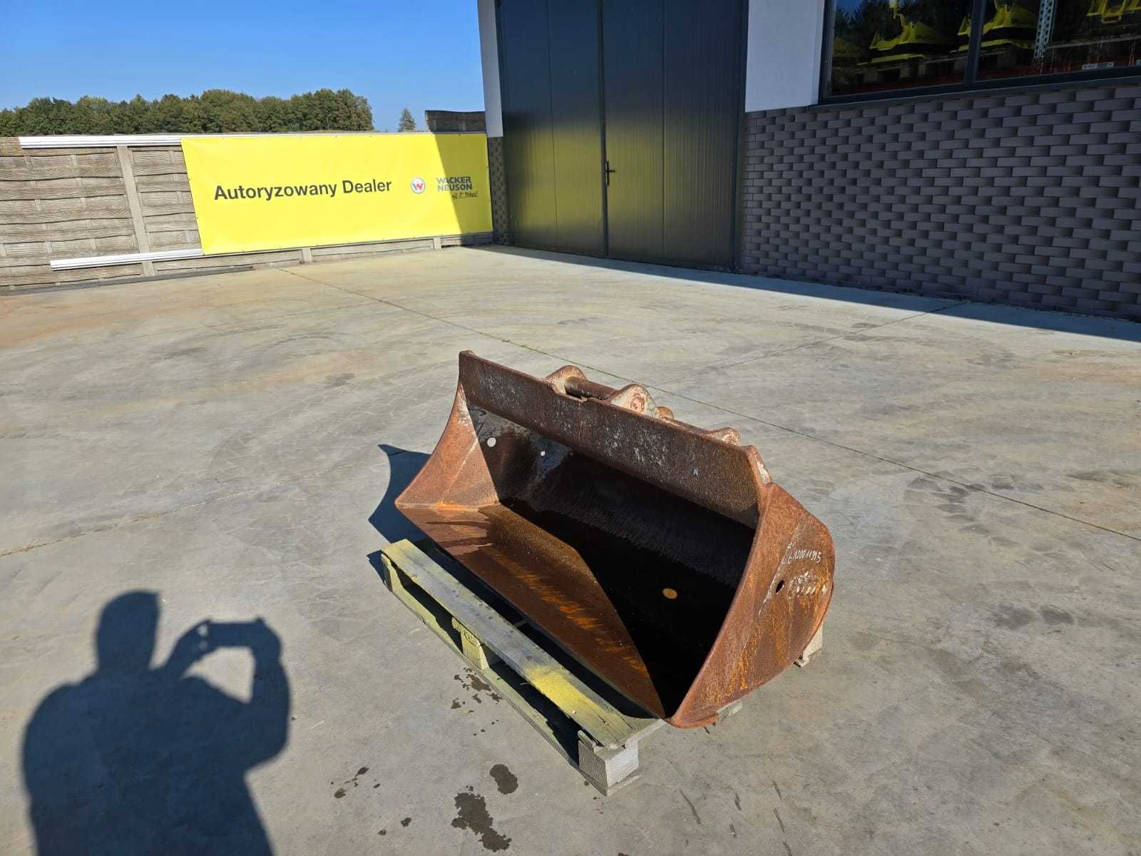Łyżka skarpowa Wacker Neuson 136 cm