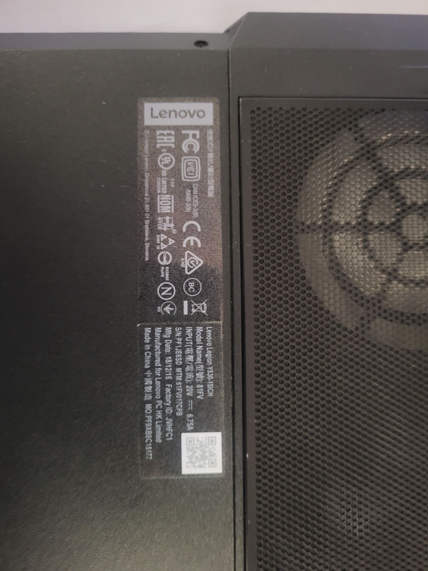 Sprzedam dolną obudowe do Laptopa Lenovo legion Y530 15ICH
