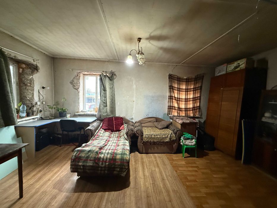 Продам 2кім будинок в селі Селище