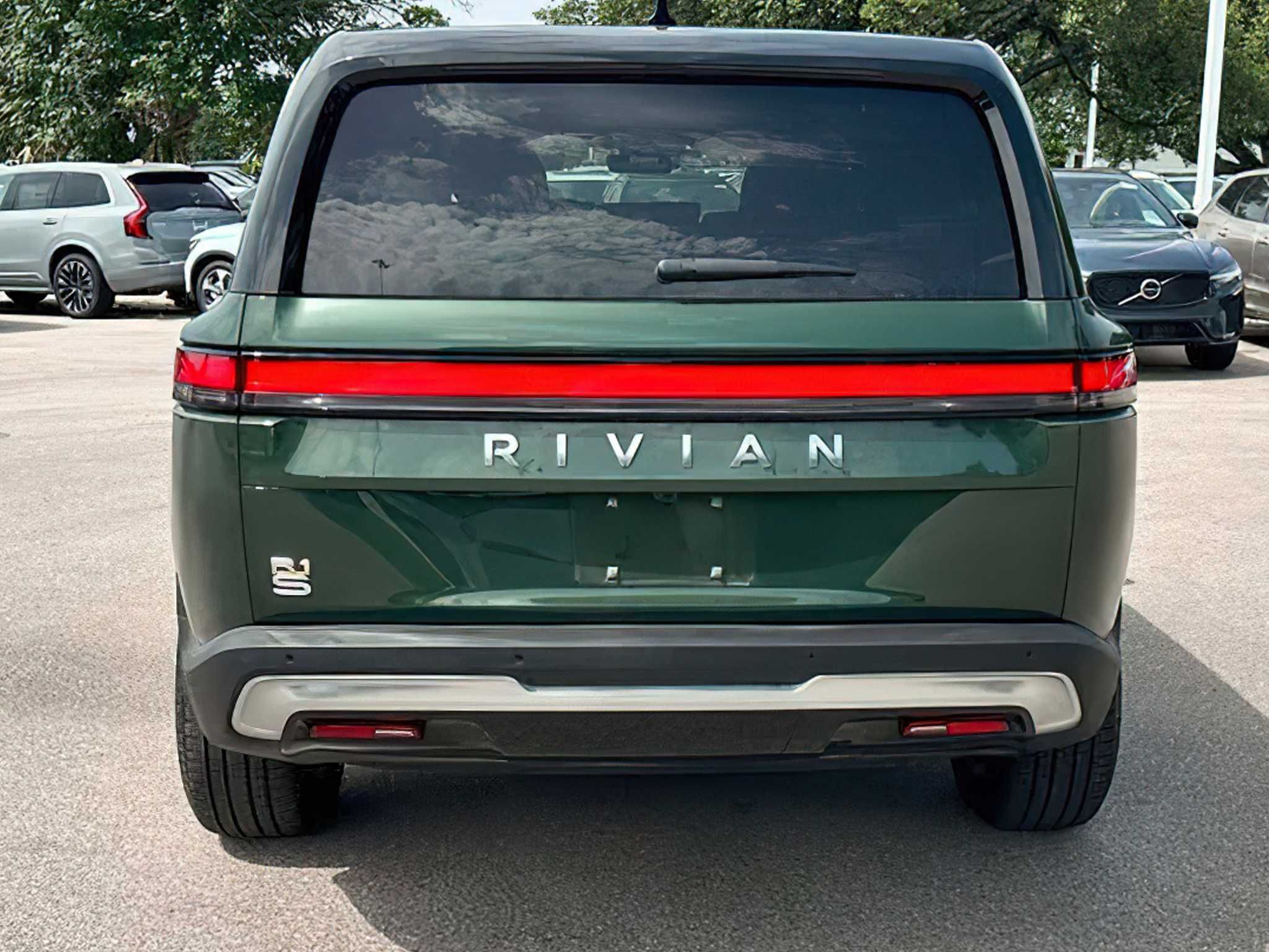Rivian R1S Launch Edition 2024