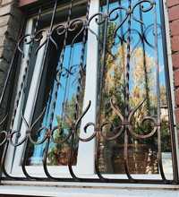 Решетки на окна вхідні двері заборы с профнастила паркани