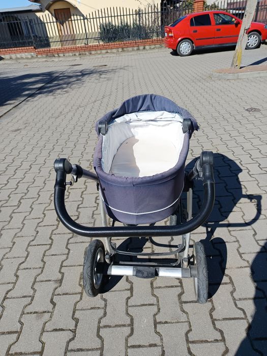 Sprzedam wózek dziecięcy (gondola) firmy Baby Design. W pełni sprawny