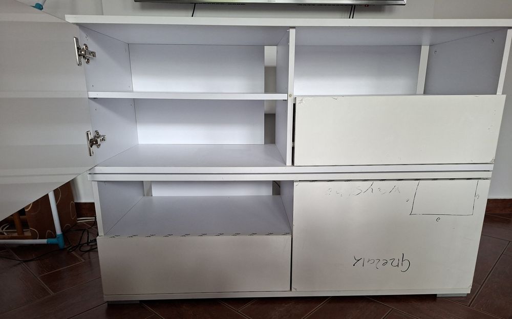 Szafka pod TV - front biały połysk nowy