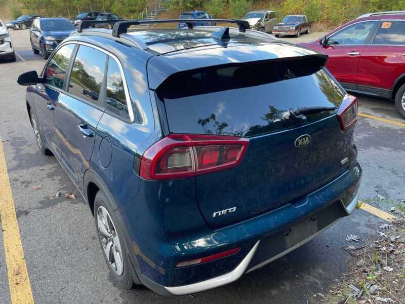 2017   Kia   Niro