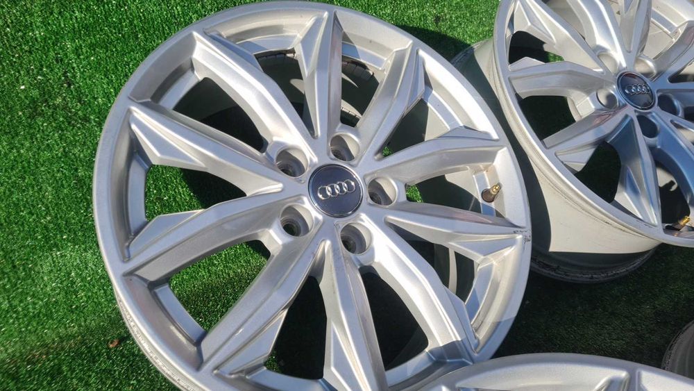 Felgi aluminiowe ! AUDI ! Oryginał ! IDEALNY STAN ! 17 cali !