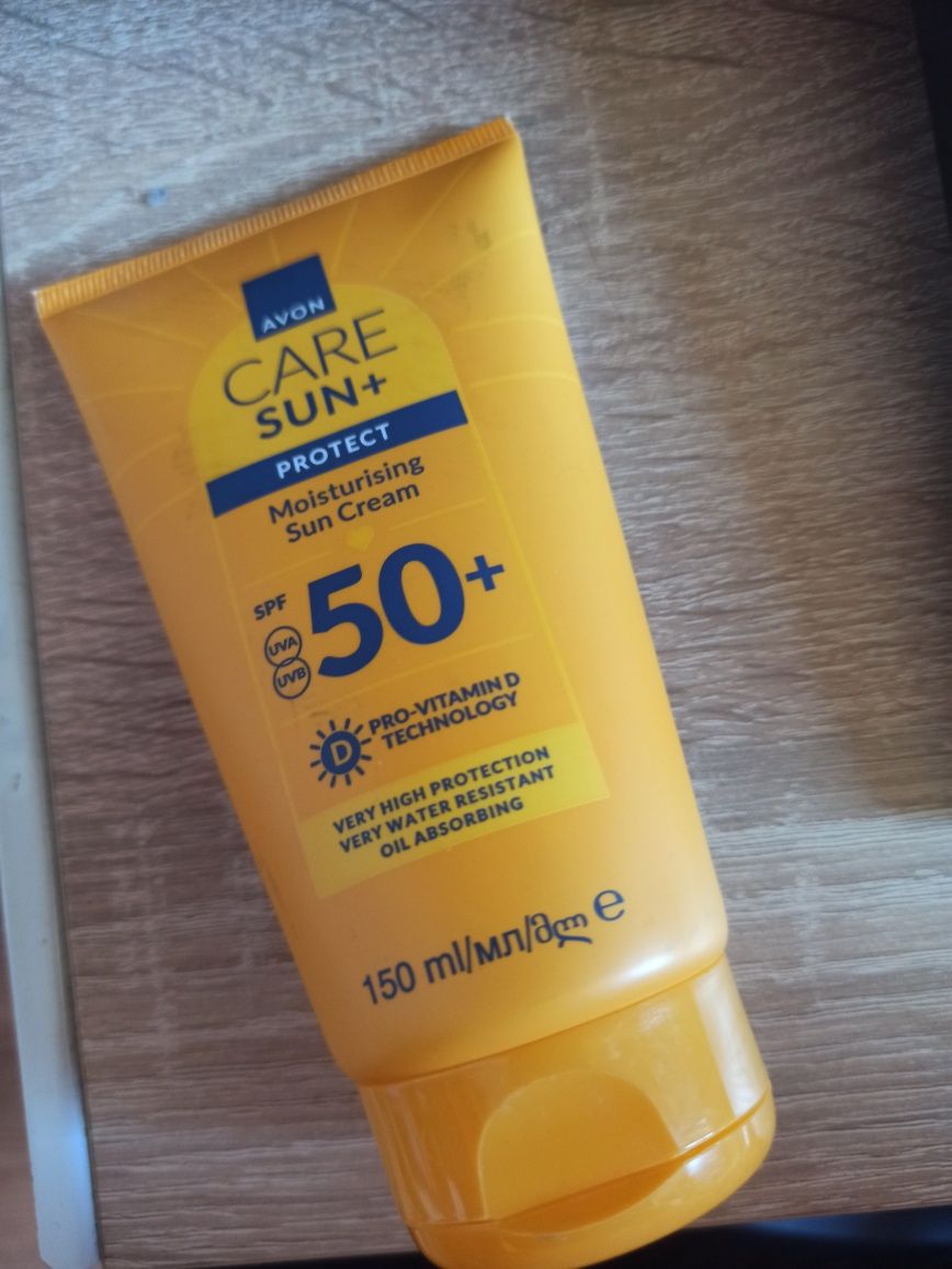 AVON - Krem do opalania z SPF 50 Avon Care Sun – 150 ml