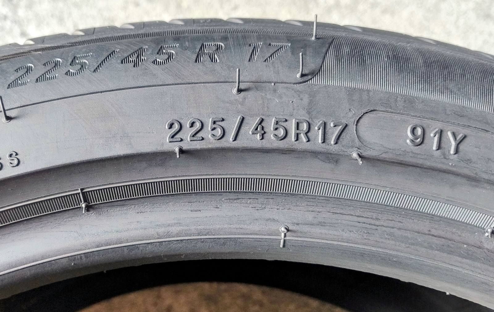Шини літні R17 225/45 Michelin Primacy 4