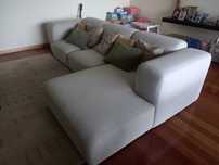 Sofá Bege area store com Chaise Longue - Usado, em Perfeito Estado!