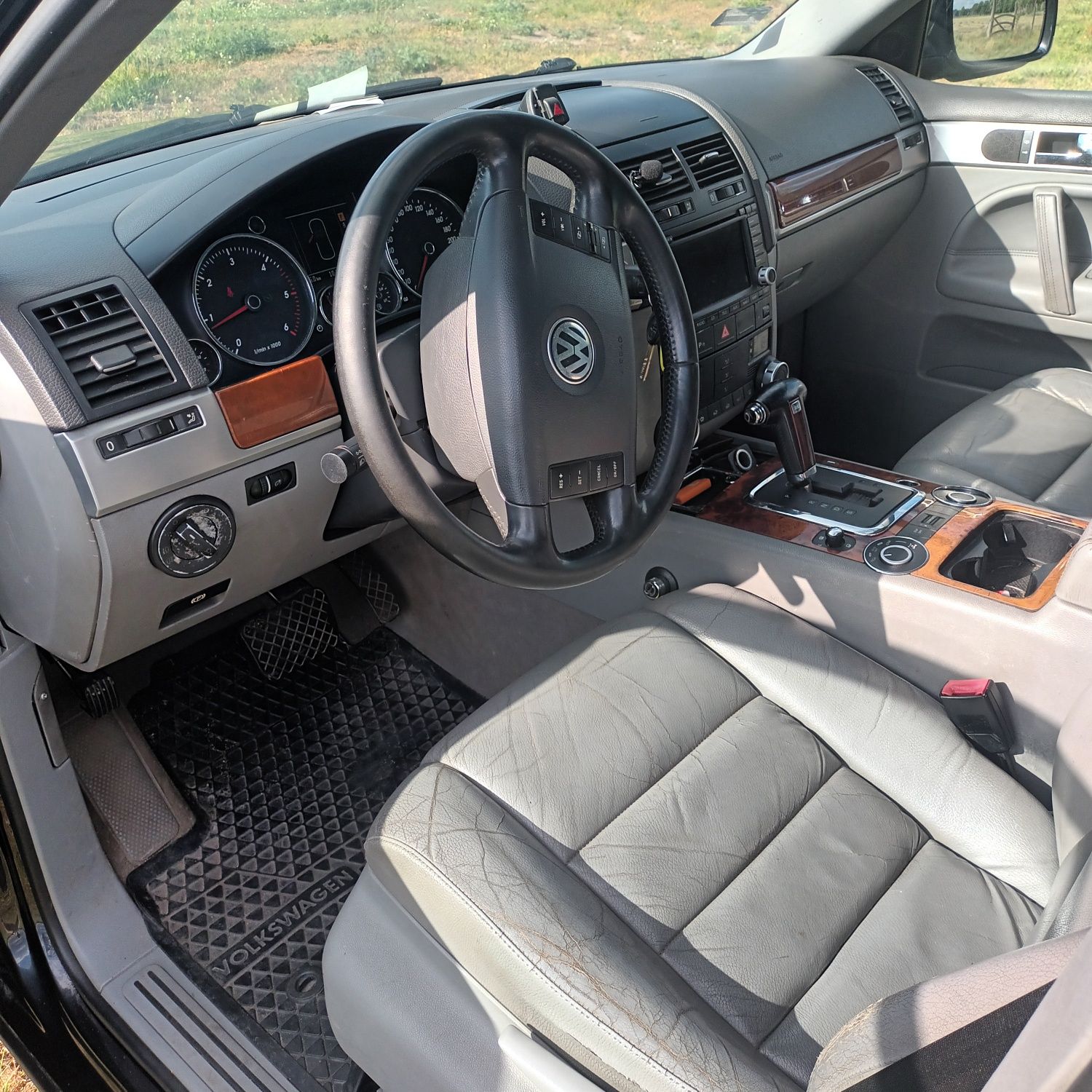 Vw Touareg 2.5 tdi .