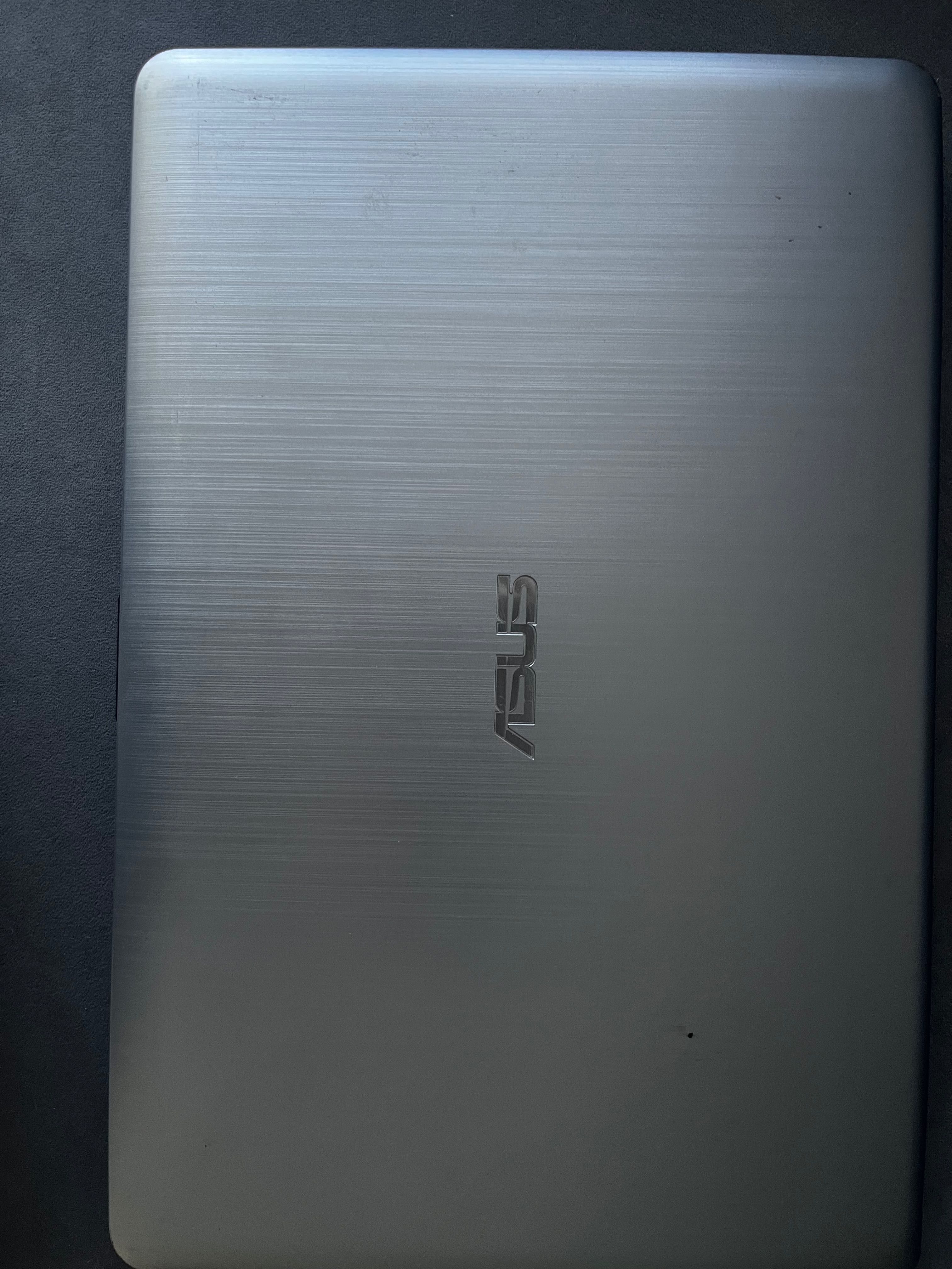 Ноутбук ASUS  X540L