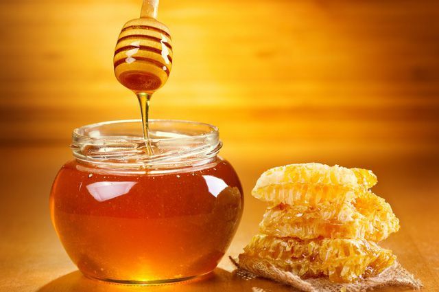 Продам домашній натуральний мед з власної пасіки